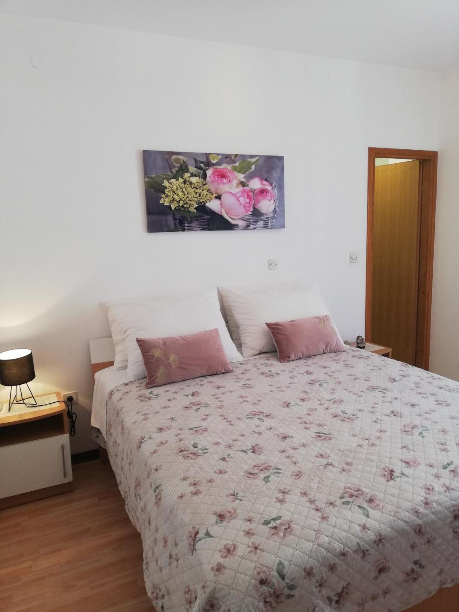 Apartments Jure Miljak ポドストラナ 部屋 写真