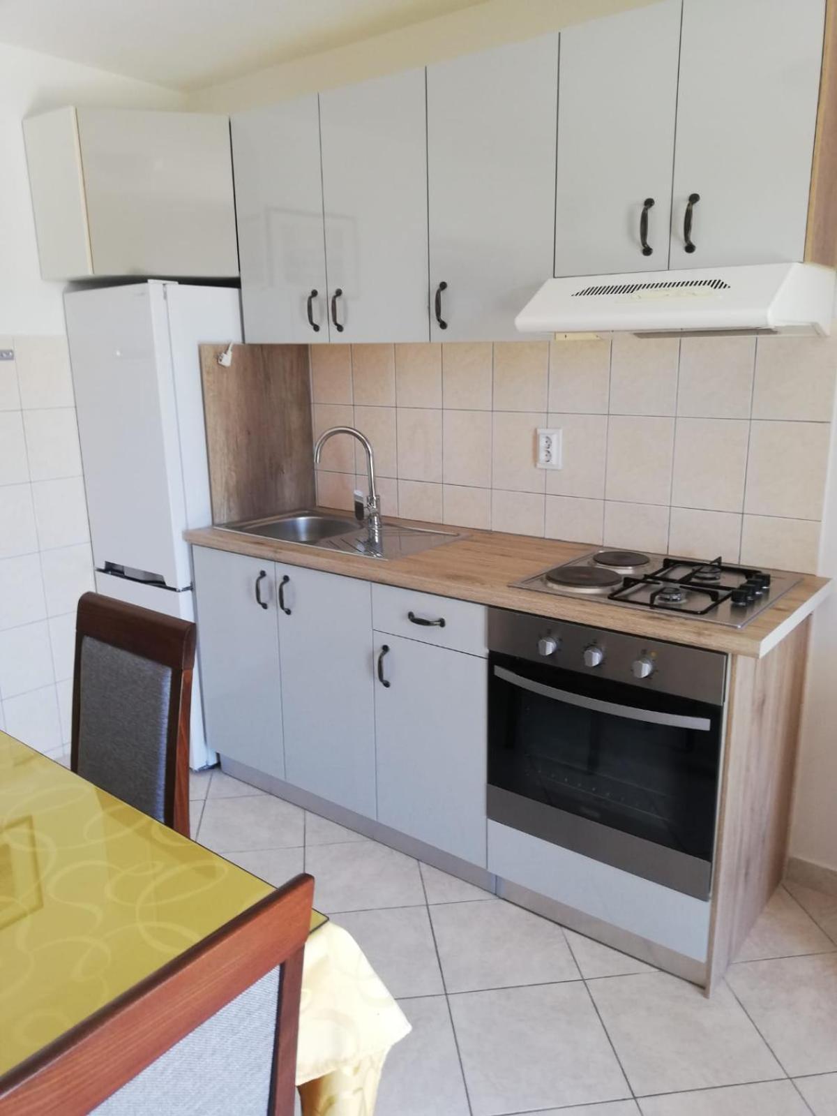 Apartments Jure Miljak ポドストラナ エクステリア 写真